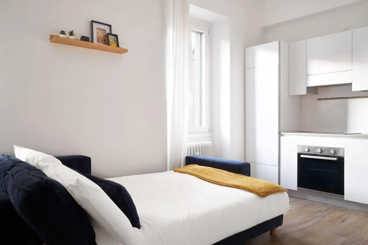 La Maison Blue, Between Portello-Fiera-Mico-Citylife ميلان 0*,